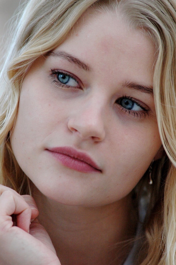 Emilie de Ravin Emilie de Ravin