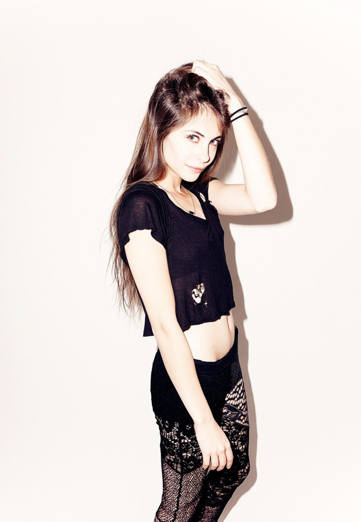 Willa Holland Willa Holland