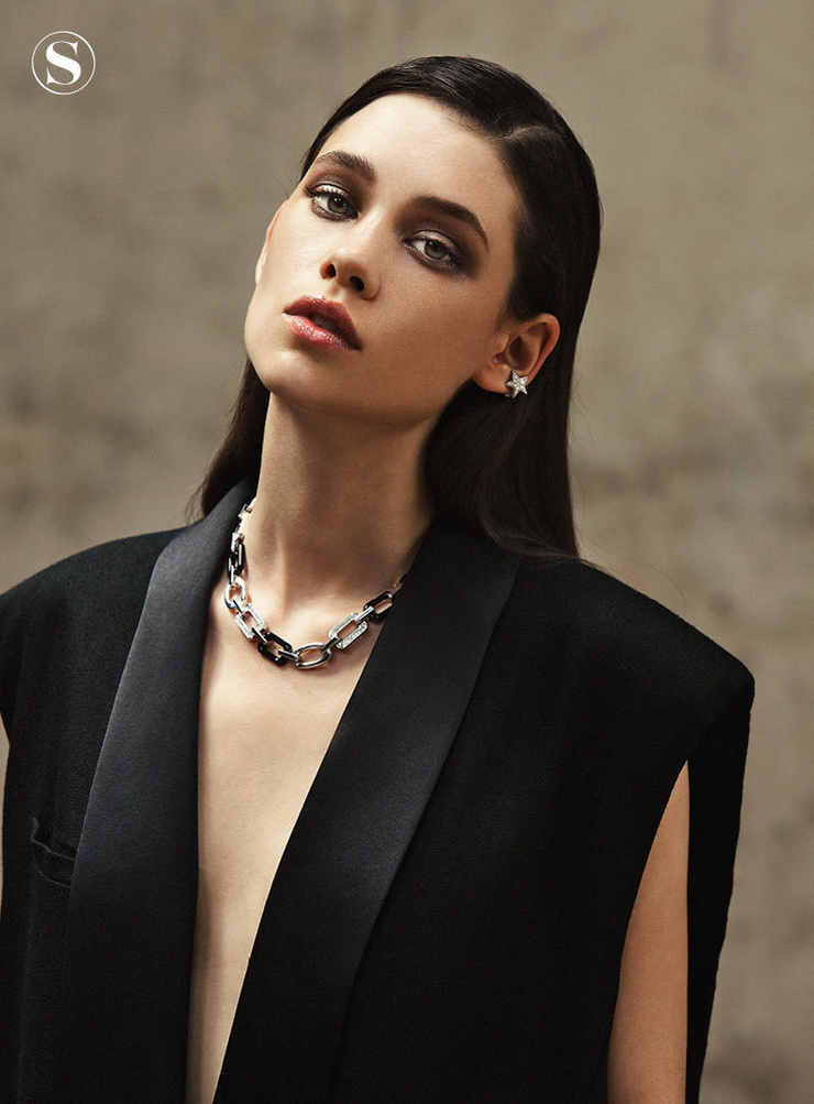 Astrid Berges-Frisbey Astrid Berges-Frisbey