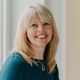 Liz Rice headshot