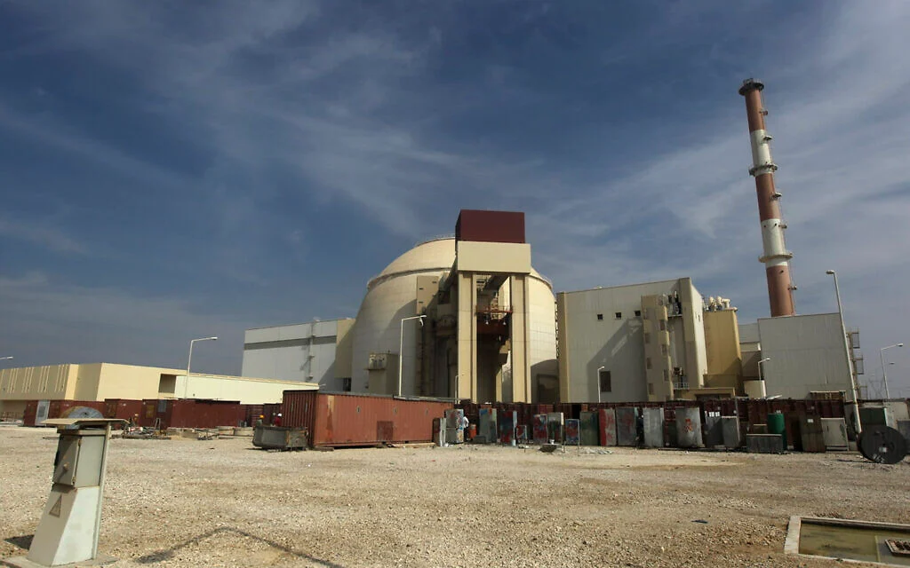 This October 26, 2010, photo shows the reactor building of the Bushehr nuclear power plant just outside the southern city of Bushehr, Iran. (AP Photo/Mehr News Agency, Majid Asgaripour) This October 26, 2010, photo shows the reactor building of the Bushehr nuclear power plant just outside the southern city of Bushehr, Iran. (AP Photo/Mehr News Agency, Majid Asgaripour)