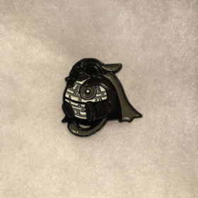 dark-wapuu-pin-front dark-wapuu-pin-front